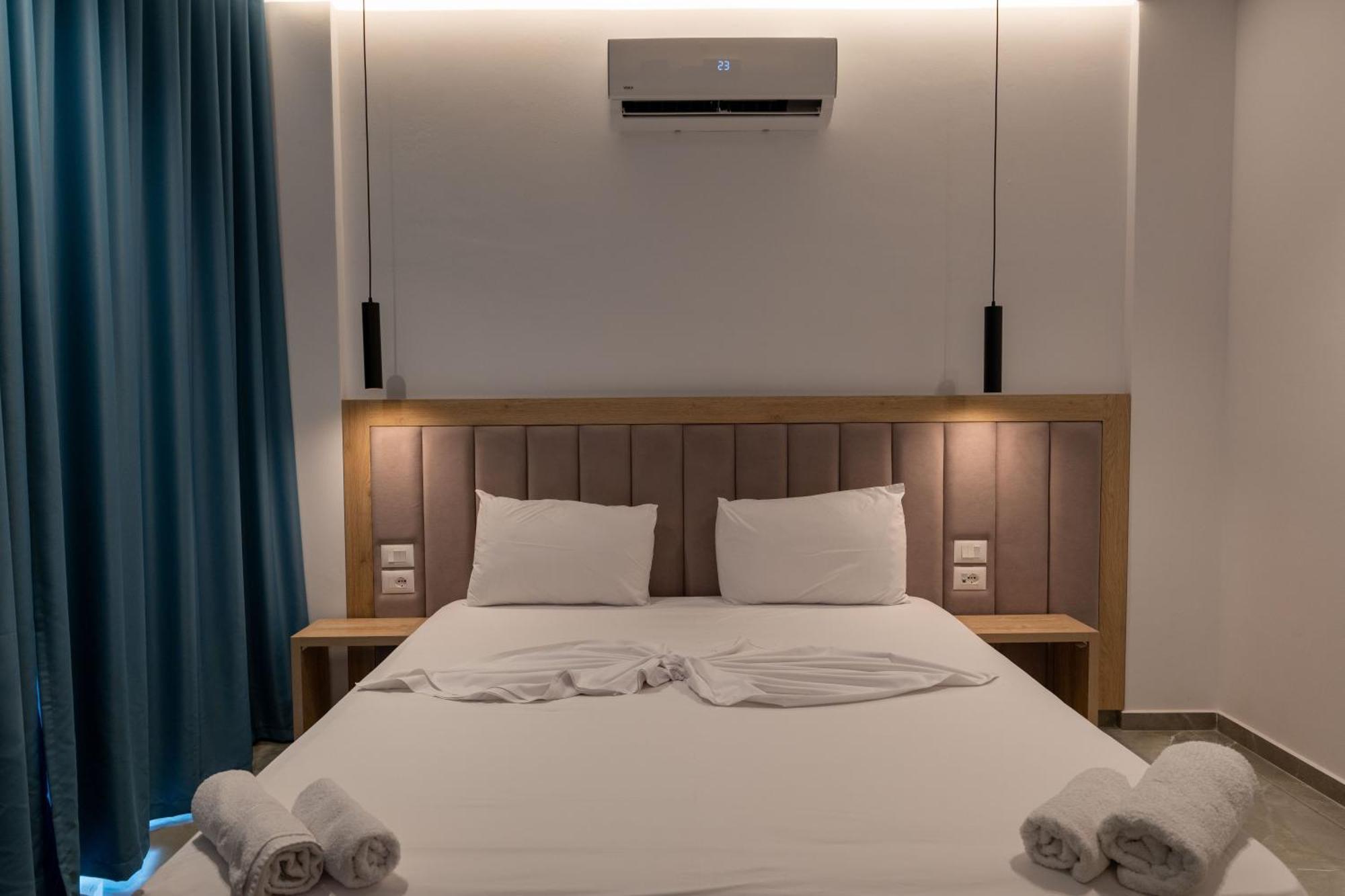 Monel Hotel คซามิล ภายนอก รูปภาพ