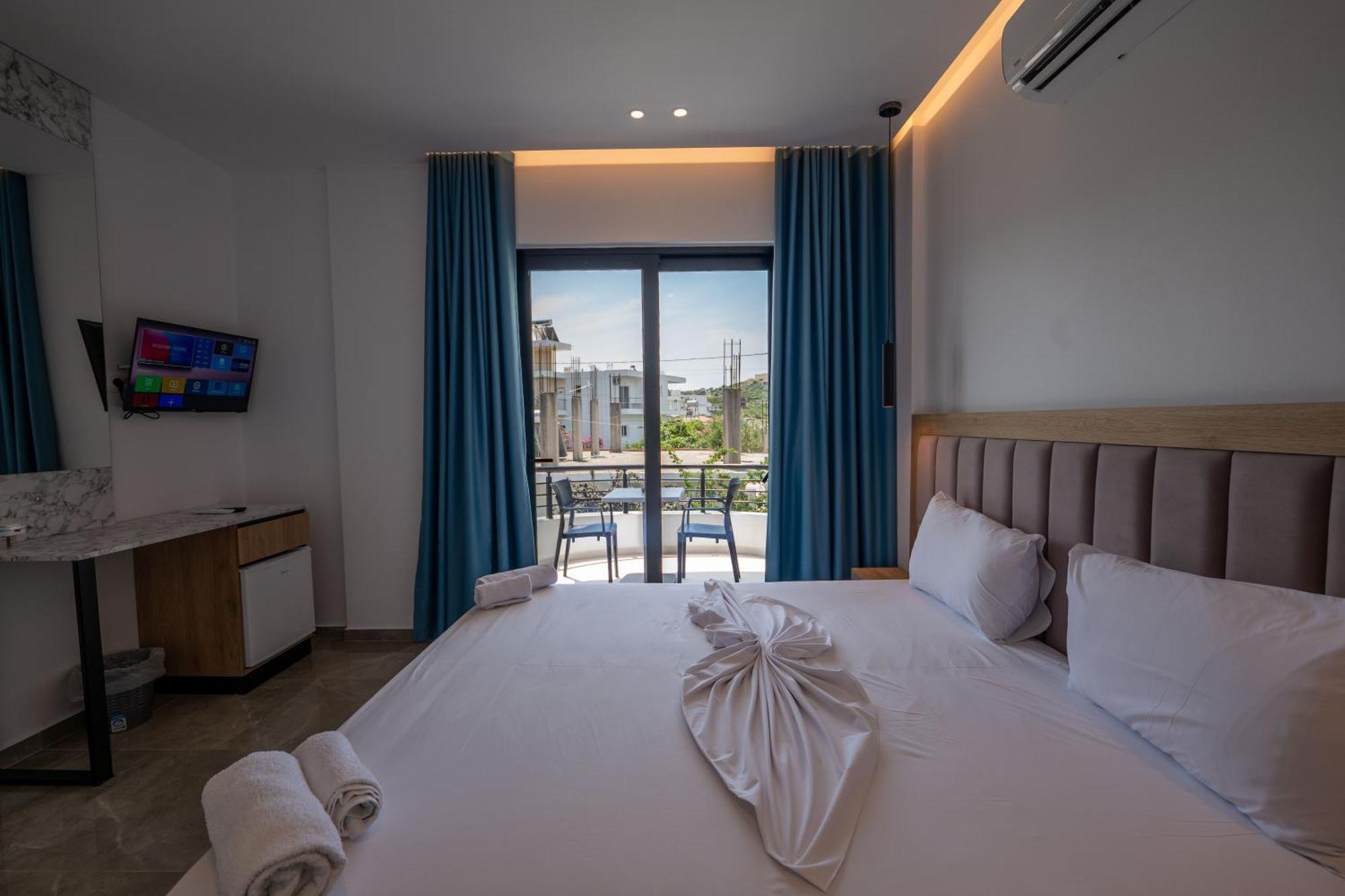 Monel Hotel คซามิล ภายนอก รูปภาพ