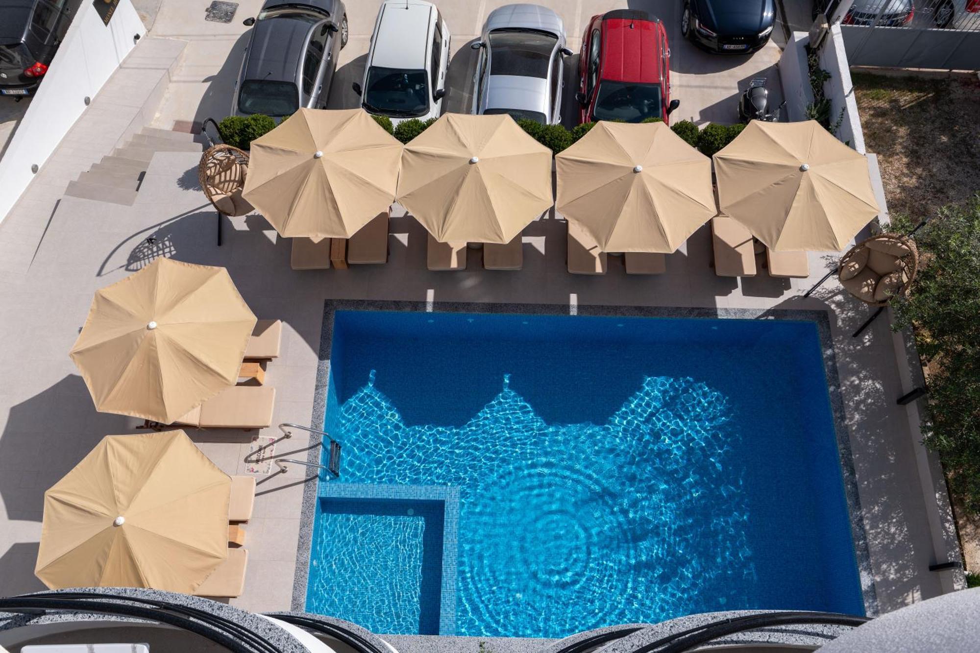 Monel Hotel คซามิล ภายนอก รูปภาพ